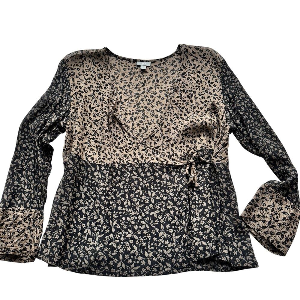 J Jill Wrap Top Blouse Sz LP Floral Quiet Luxury Dark Sophisticated Elegant Y2K